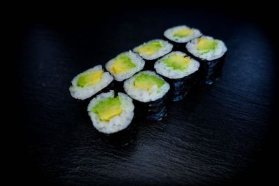 Maki Avocado